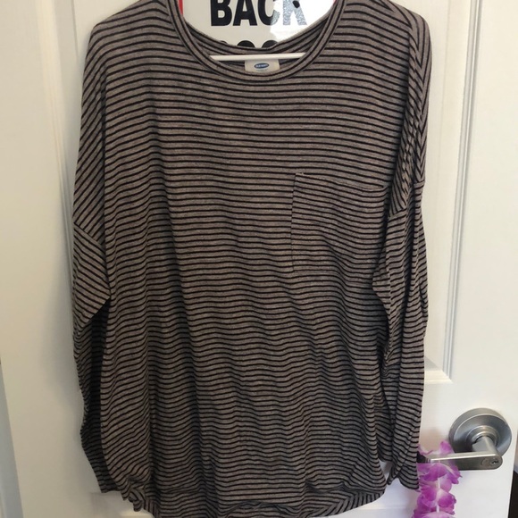 Old navy striped long-sleeve pocket tee - Picture 1 of 3